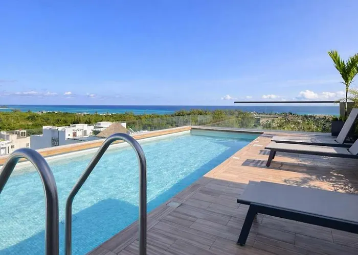 Live Playa Rooftop Pool & Prime Location